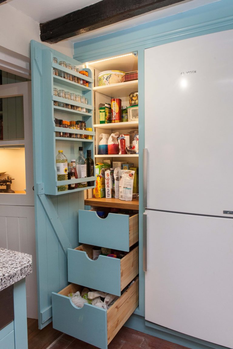 How To Design The Perfect Kitchen Larder Dowers Kitchens