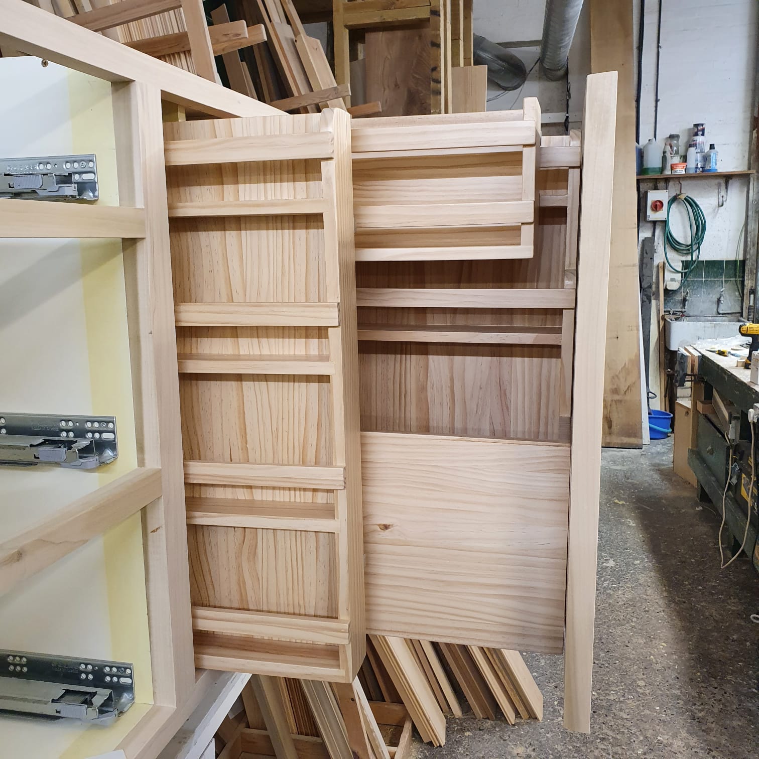 6 questions to ask your bespoke kitchen supplier to find out if they are  truly bespoke - Dowers Kitchens